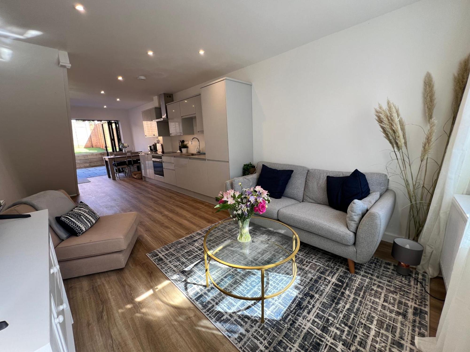 Two Bedroom Bridgnorth Bliss Екстериор снимка